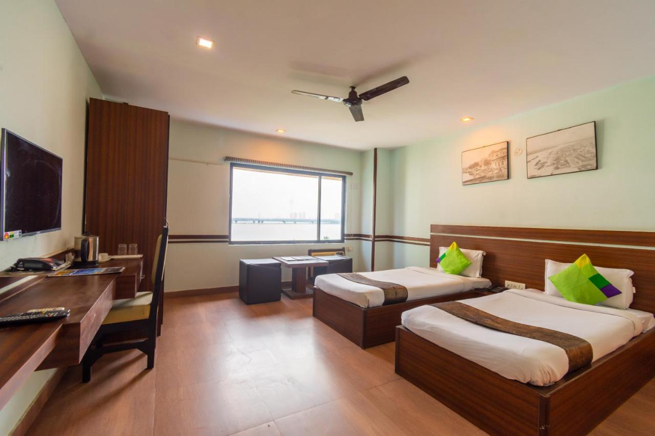 Opiam B&B A Business Hotel Kolkata Bagian luar foto